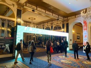 ASW20 Entrance